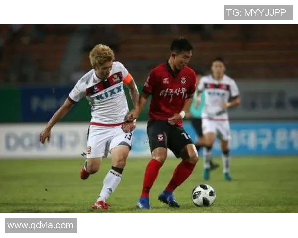 武汉足球队近期状态分析与表现评估探讨 武汉足球队近期状态分析与表现评估探讨