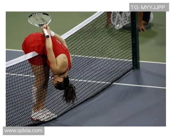 海宁与扬科维奇精彩对决分析及比赛亮点回顾 海宁与扬科维奇精彩对决分析及比赛亮点回顾