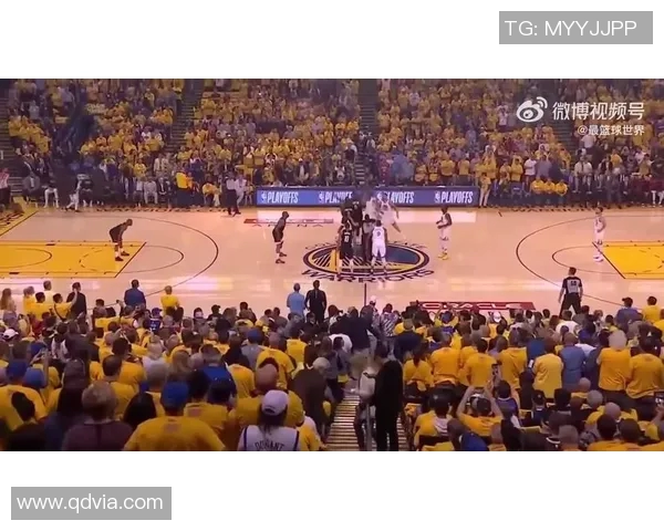 金州勇士与休斯顿火箭精彩对决全场录像回放及精彩瞬间分析