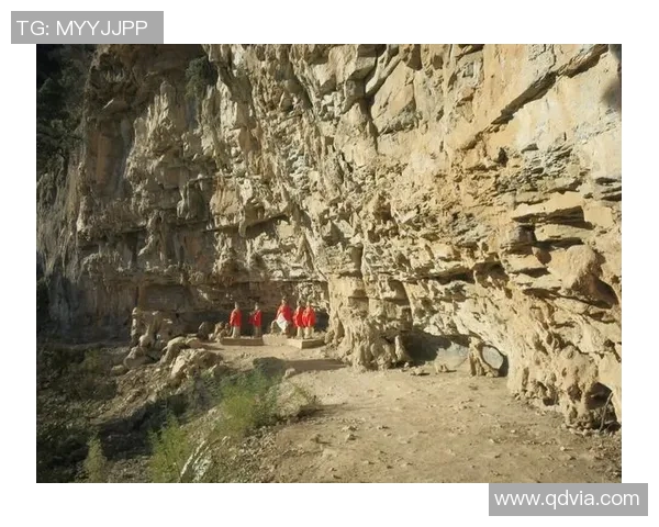 仙台维权与山形山的激烈对决展现足球魅力与团队精神